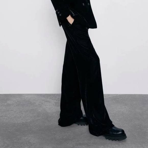 NWT Zara Velvet Straight Leg Trouser Pants In Black Size‎ Extra Small - Picture 3 of 9